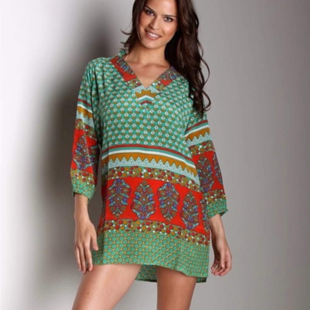 Tolani Nisha SilkTunic Green Tunic Top. Small